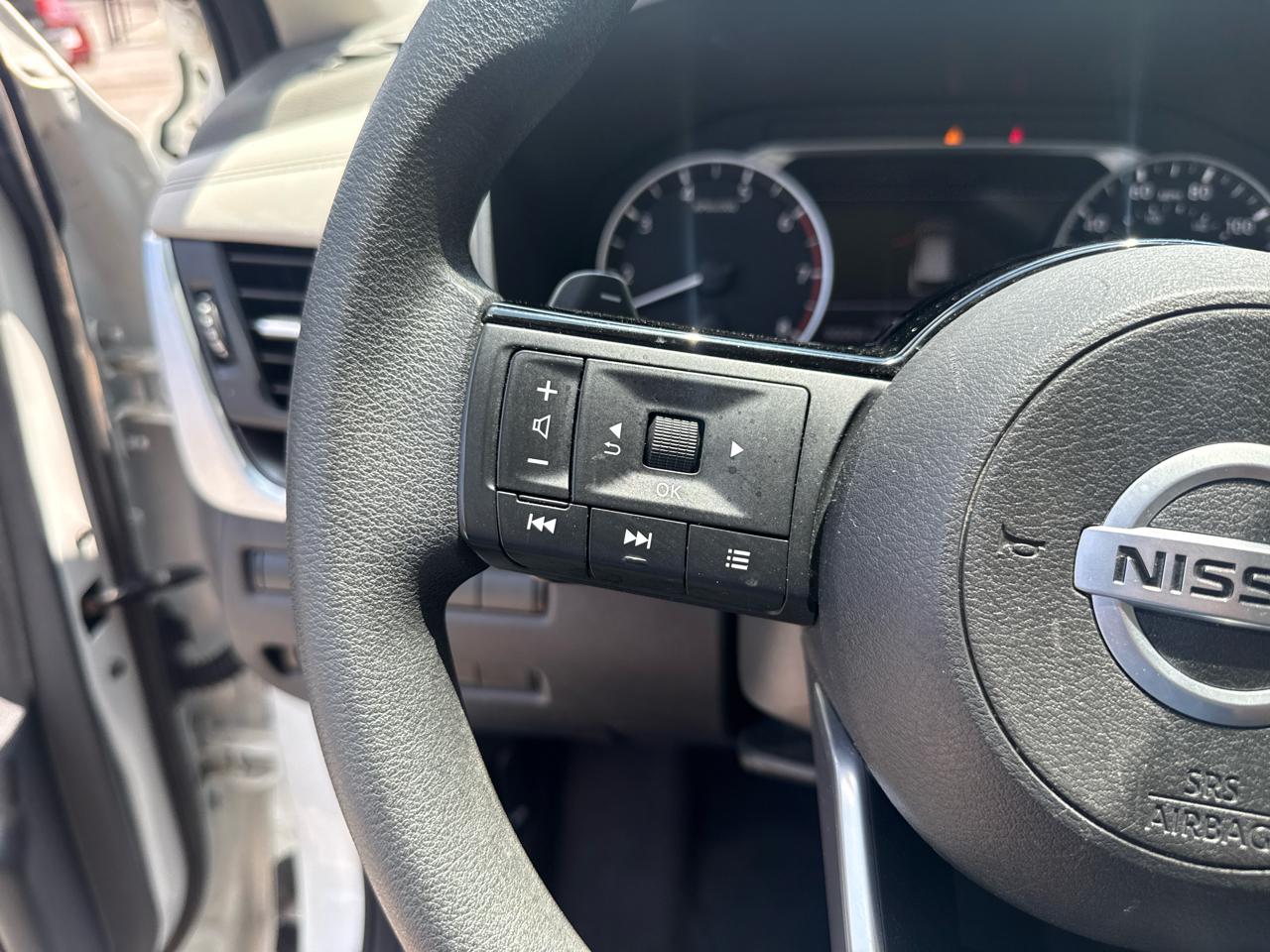 Nissan Rogue SV 2023