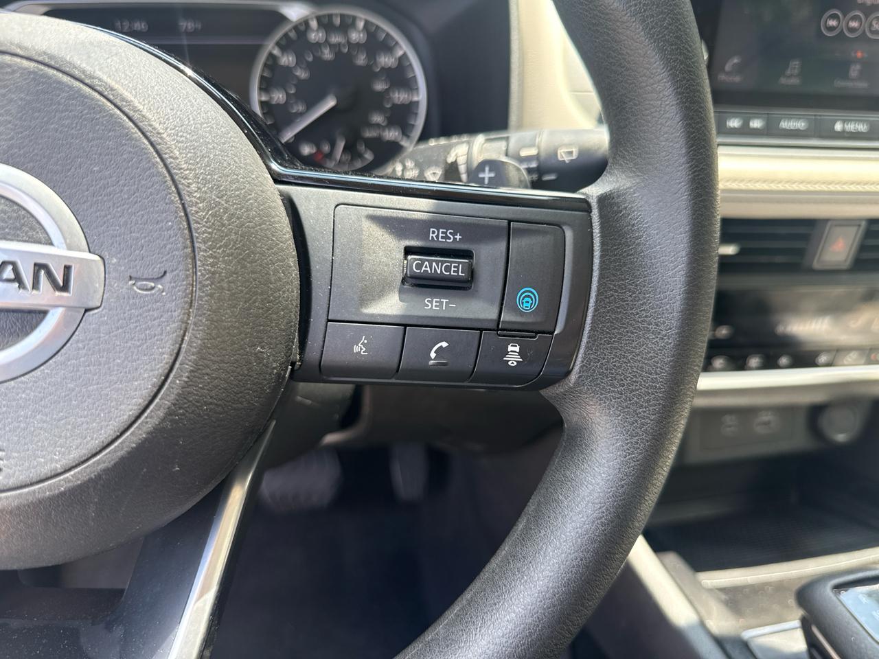 Nissan Rogue SV 2023