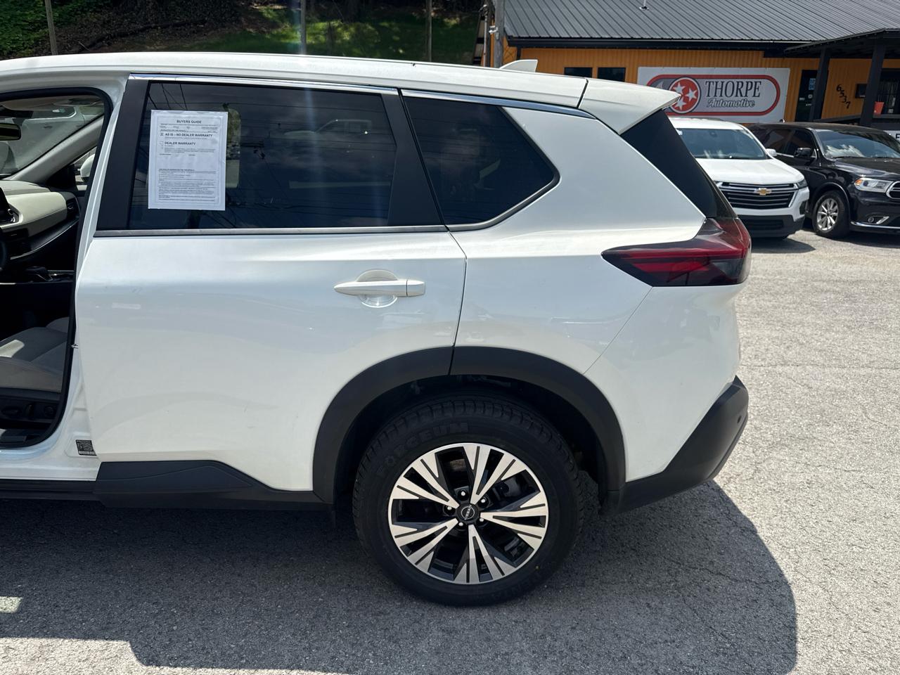 Nissan Rogue SV 2023