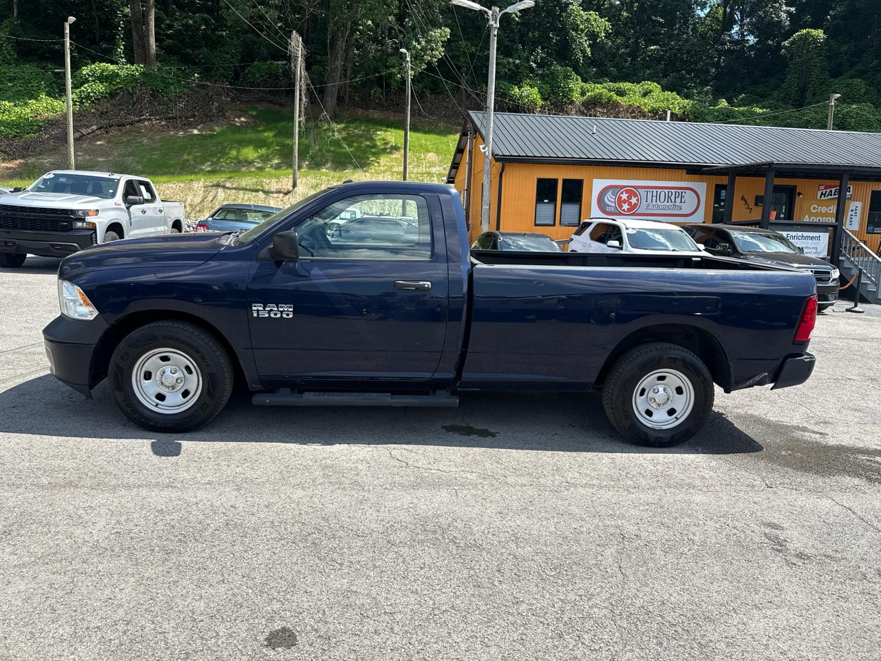 RAM 1500 Tradesman Regular Cab LWB 2WD 2017
