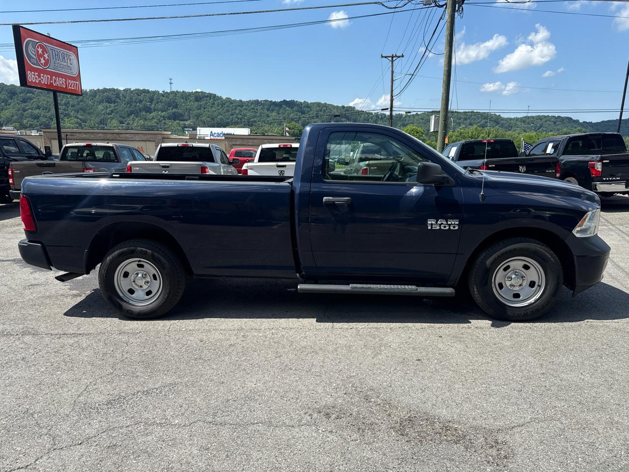 RAM 1500 Tradesman Regular Cab LWB 2WD 2017