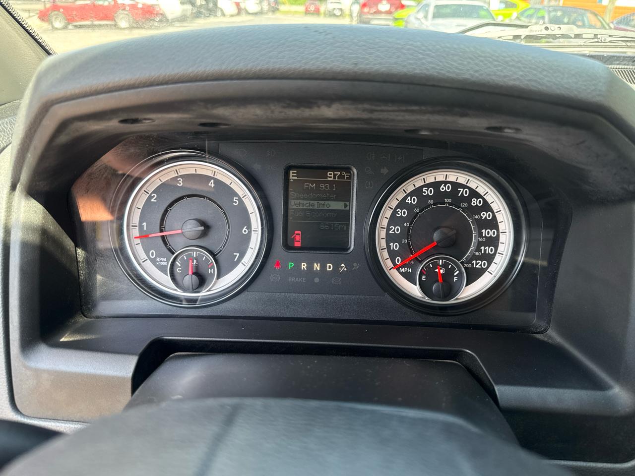 RAM 1500 Tradesman Regular Cab LWB 2WD 2017