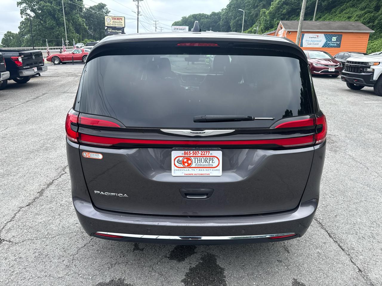 Chrysler Pacifica Touring L 2023