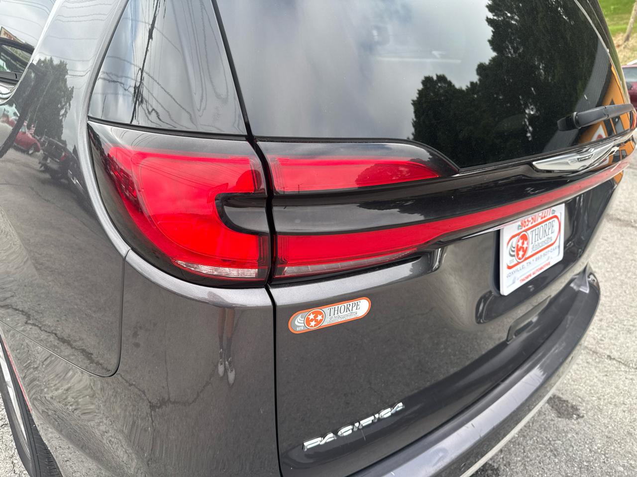 Chrysler Pacifica Touring L 2023