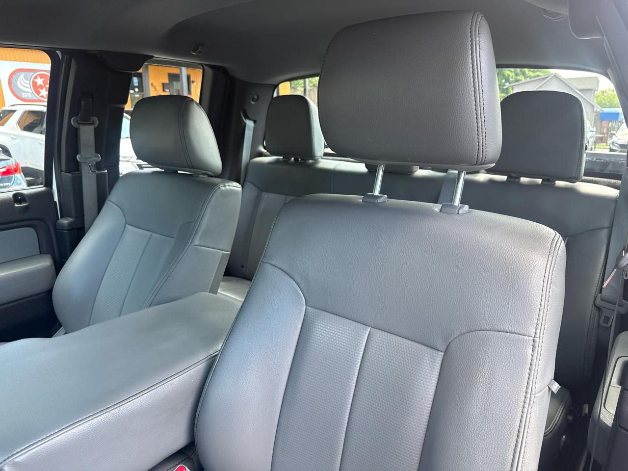 Ford F-150 XL SuperCab 8-ft. Bed 4WD 2013