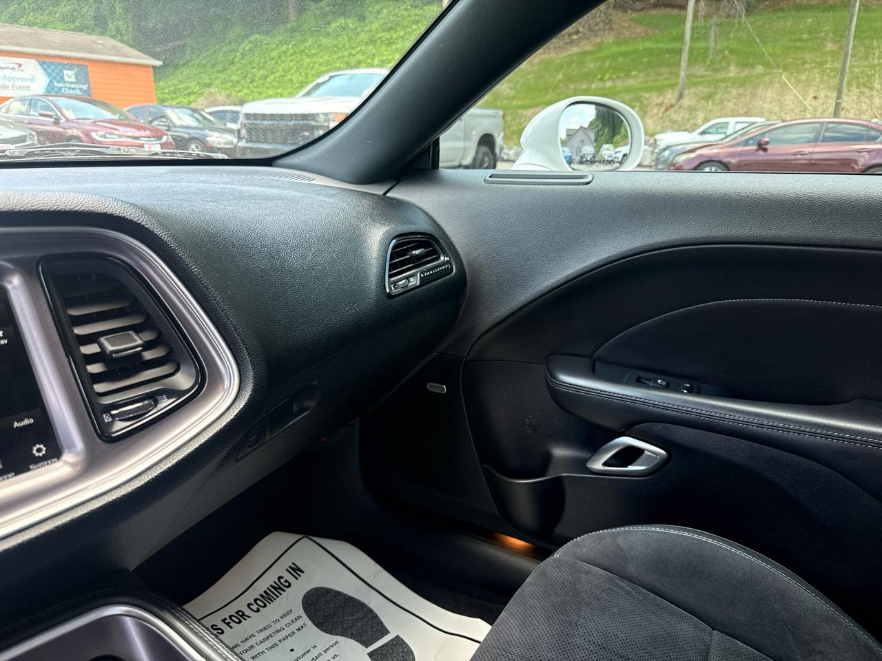 Dodge Challenger  2019