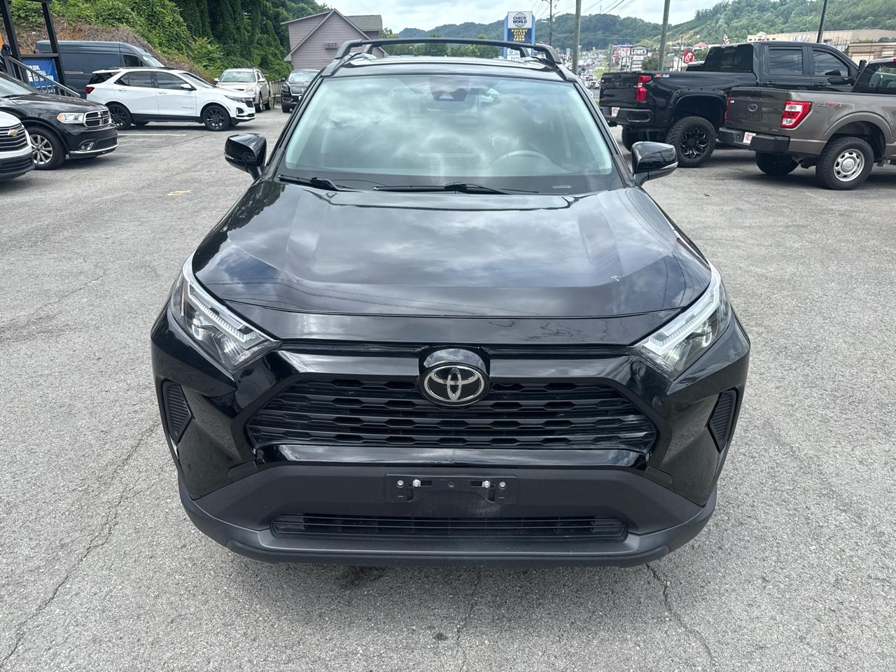 Toyota RAV4 XLE Premium 2023