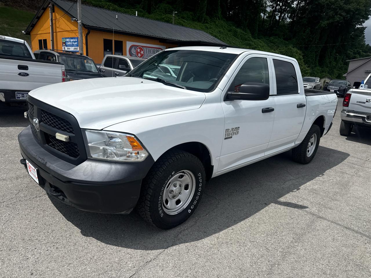 RAM 1500 Classic Tradesman Crew Cab SWB 4WD 2020