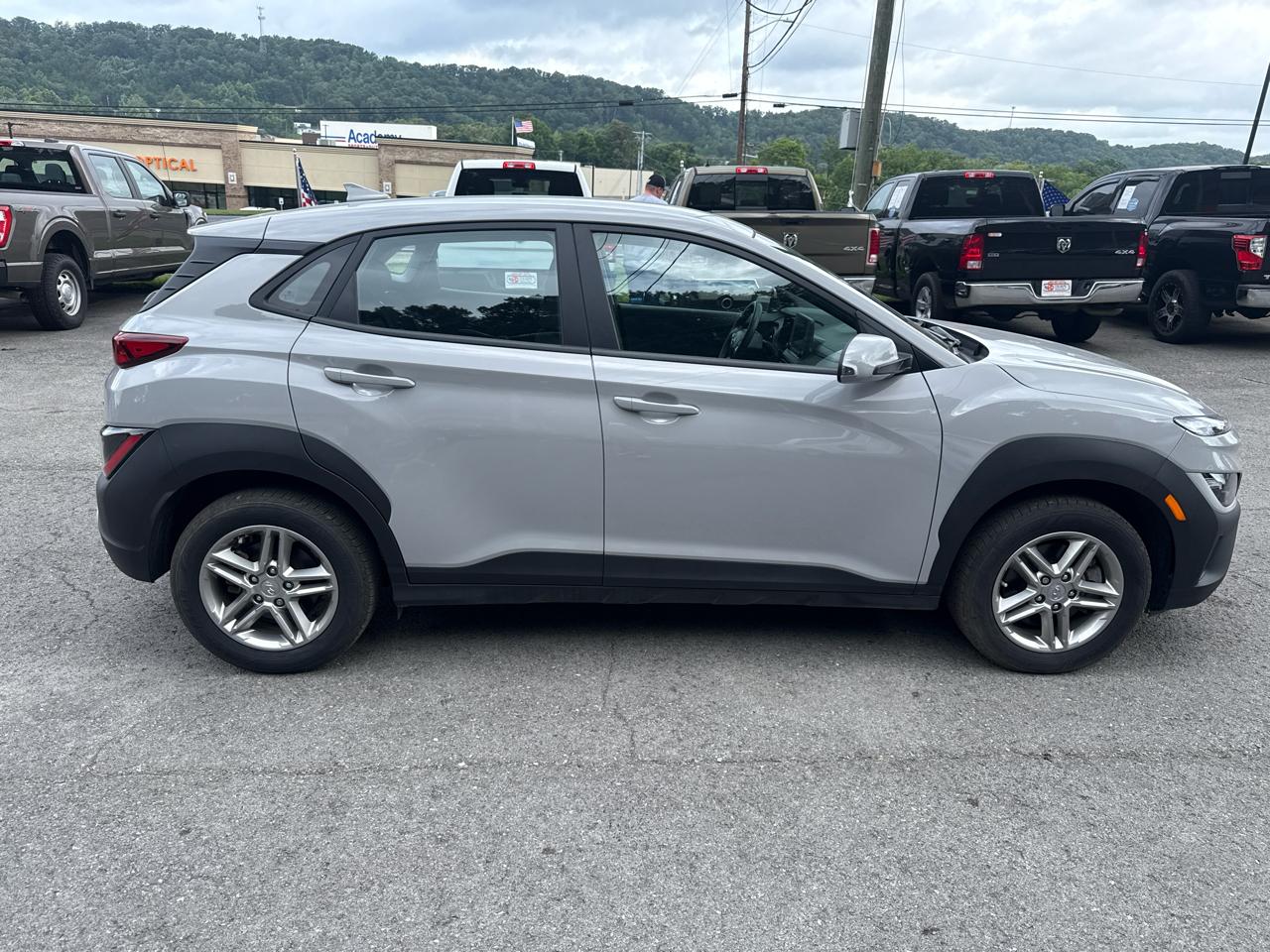 Hyundai Kona SE AWD 2023