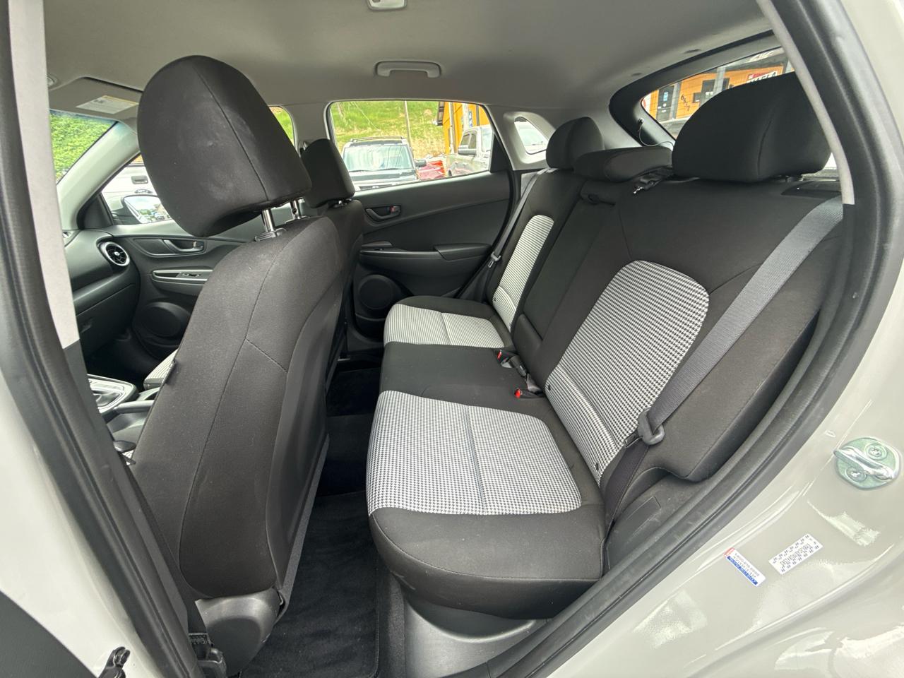 Hyundai Kona SE AWD 2023