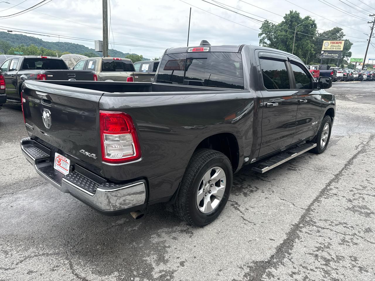 RAM 1500 Big Horn Crew Cab SWB 4WD 2019