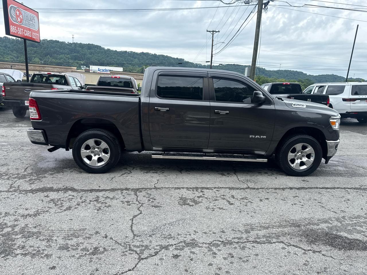 RAM 1500 Big Horn Crew Cab SWB 4WD 2019