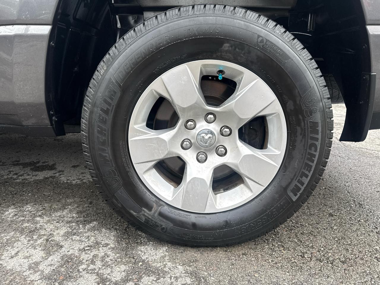 RAM 1500 Big Horn Crew Cab SWB 4WD 2019