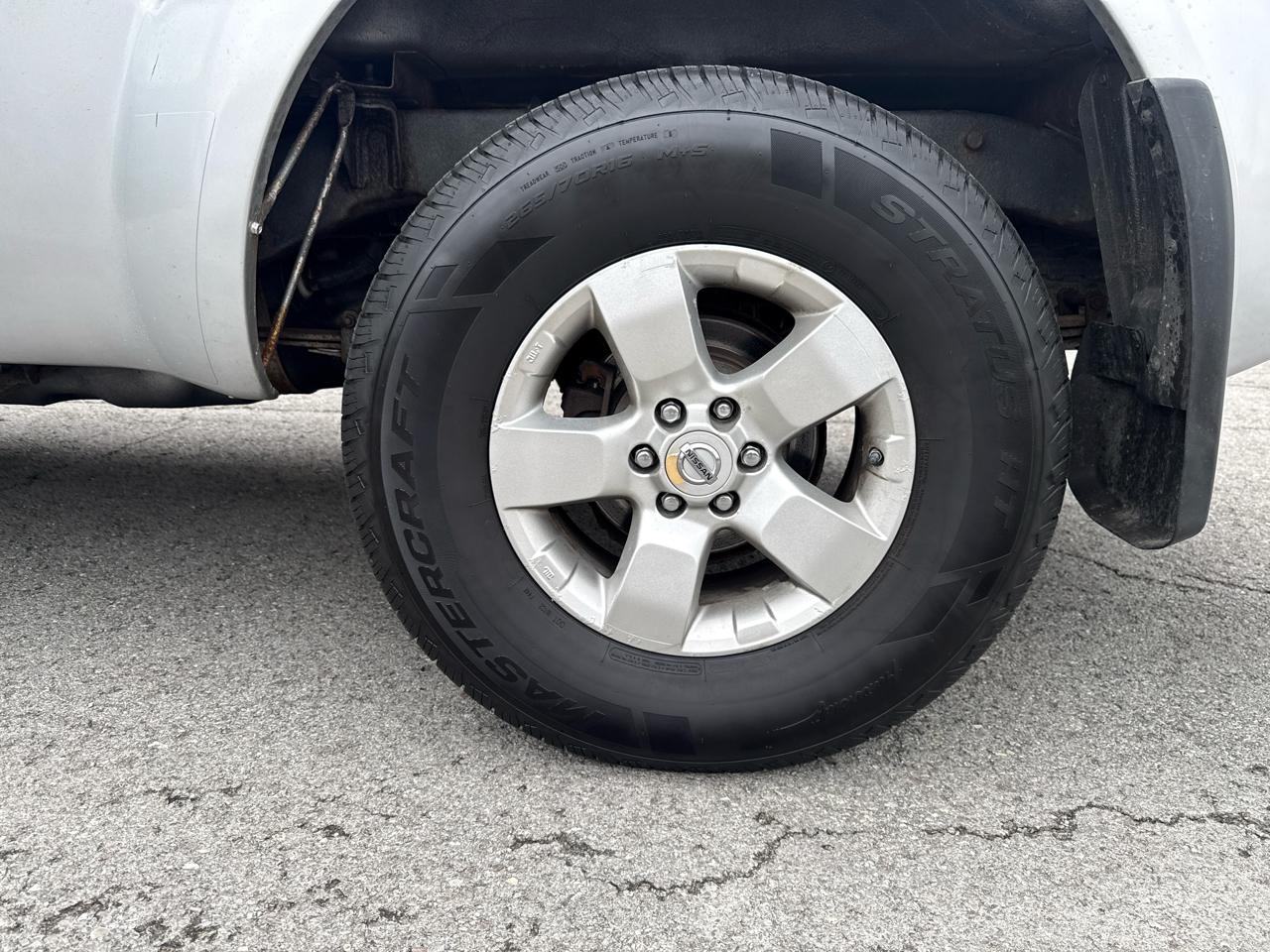Nissan Frontier SV V6 King Cab 4WD 2012
