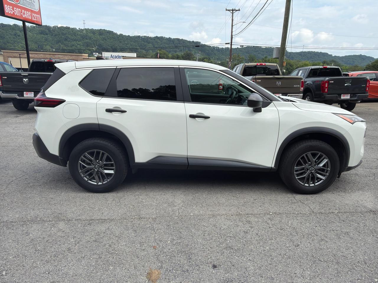 Nissan Rogue S AWD 2023
