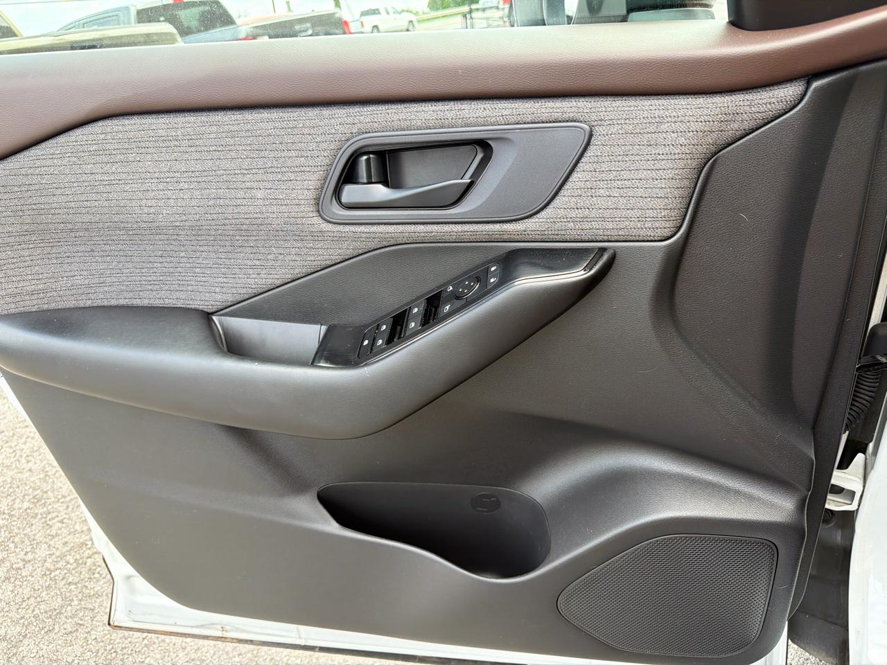 Nissan Rogue S AWD 2023