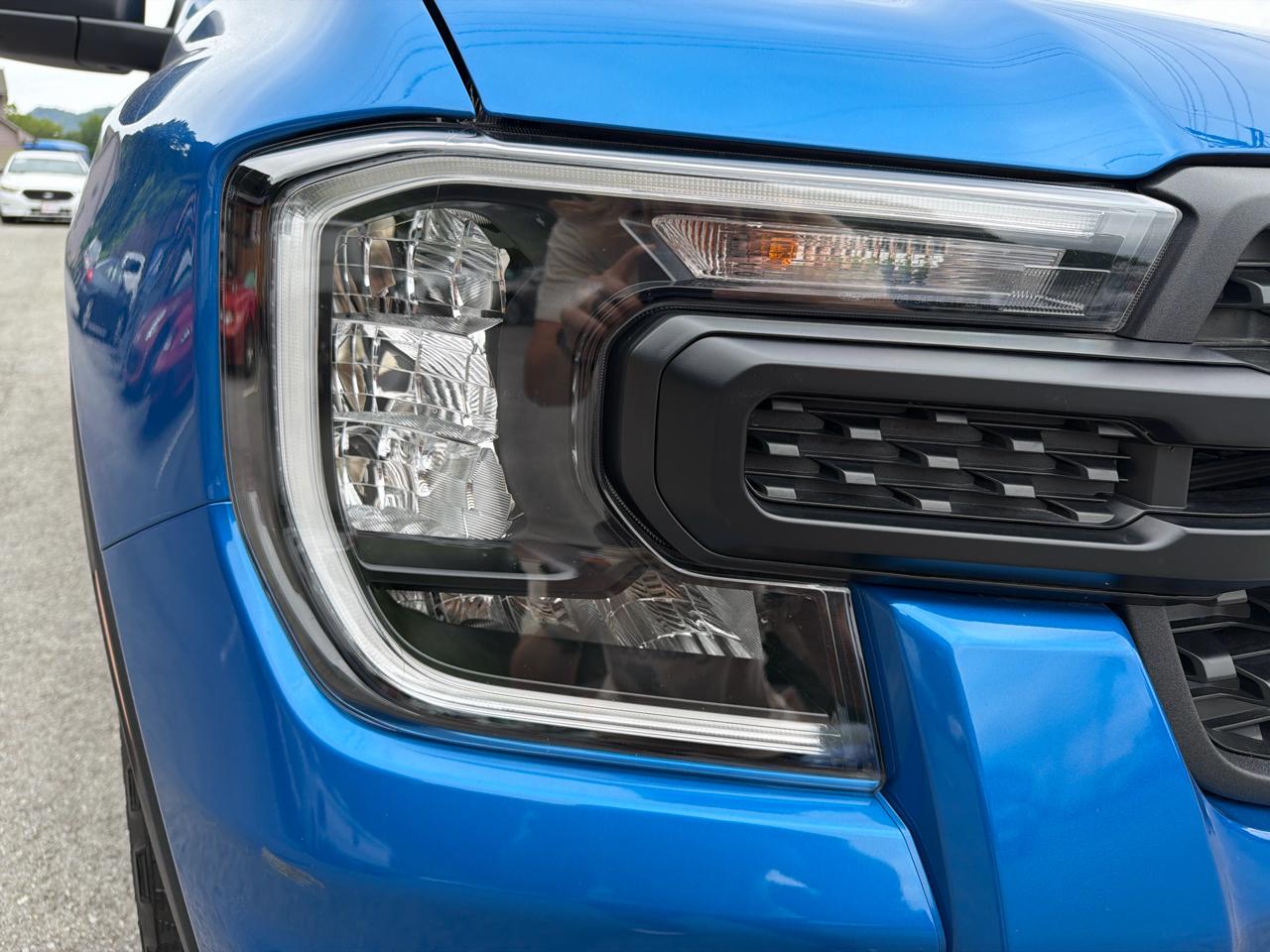 Ford Ranger 108" WB STX 4WD 2024