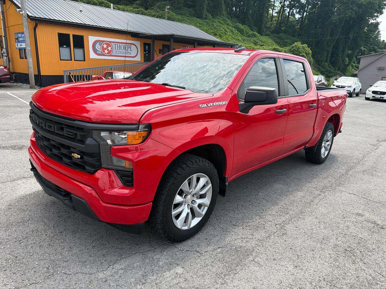 Chevrolet Silverado 1500 Custom Crew Cab 4WD 2022