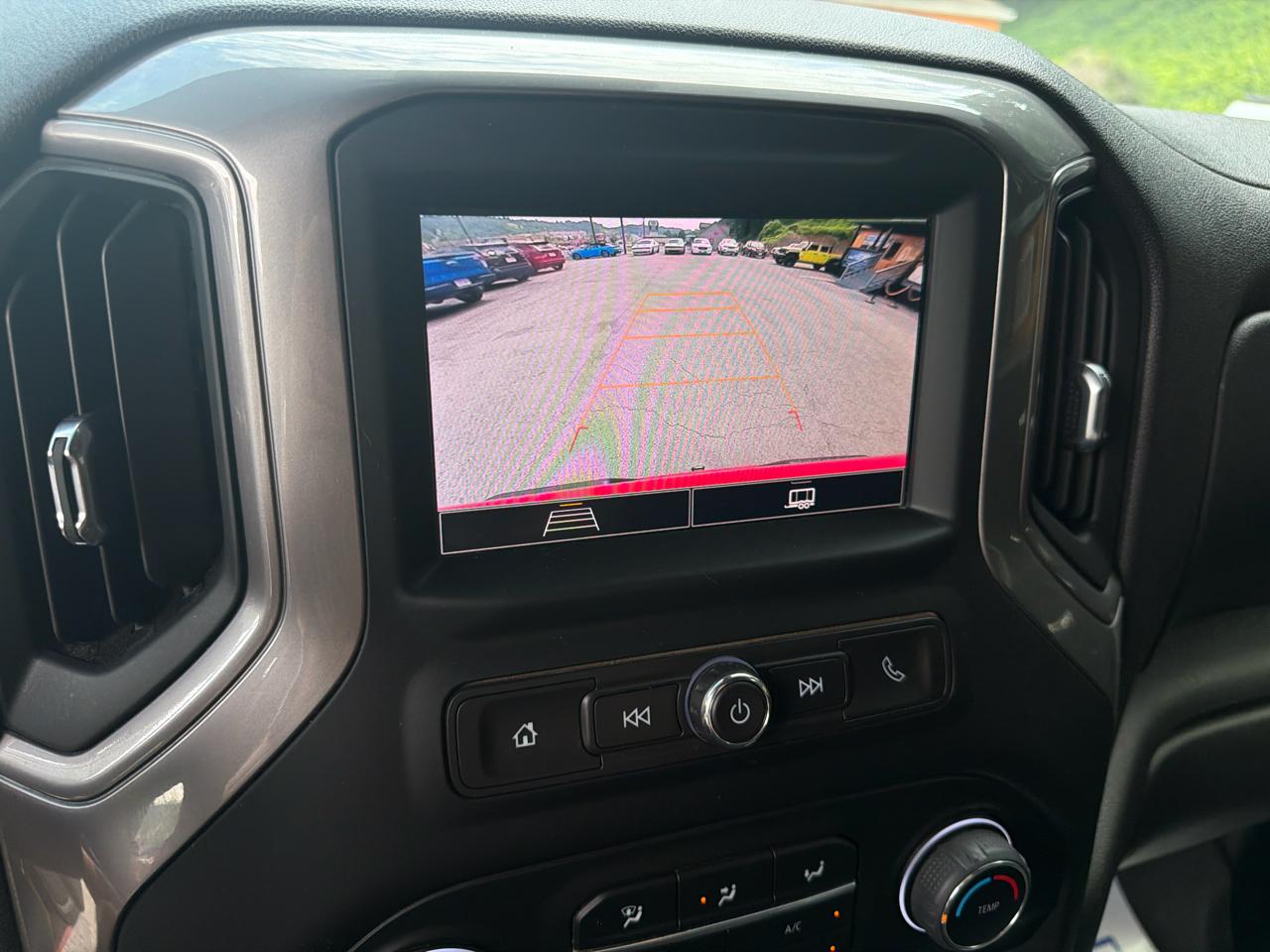 Chevrolet Silverado 1500 Custom Crew Cab 4WD 2022