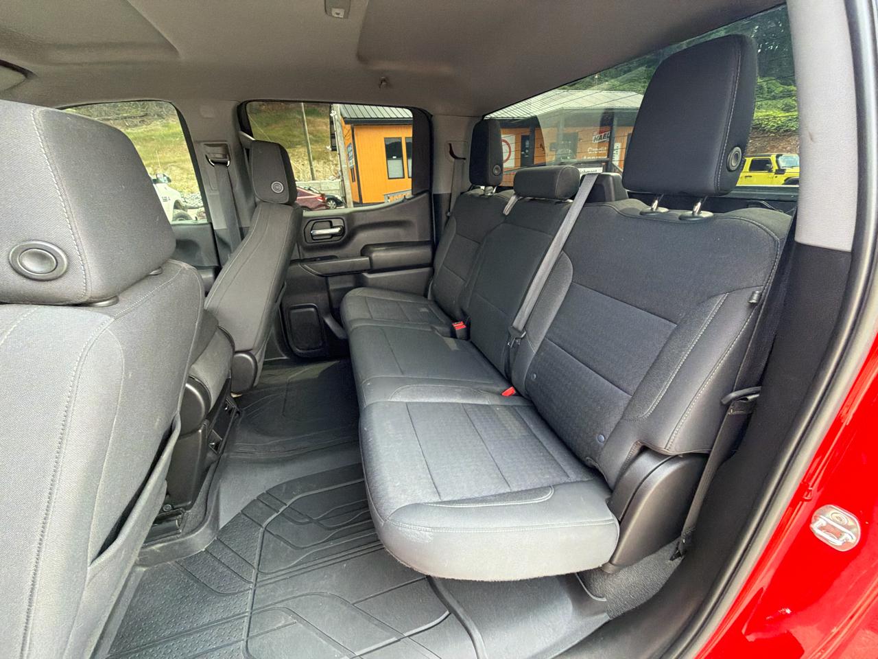 Chevrolet Silverado 1500 Custom Crew Cab 4WD 2022