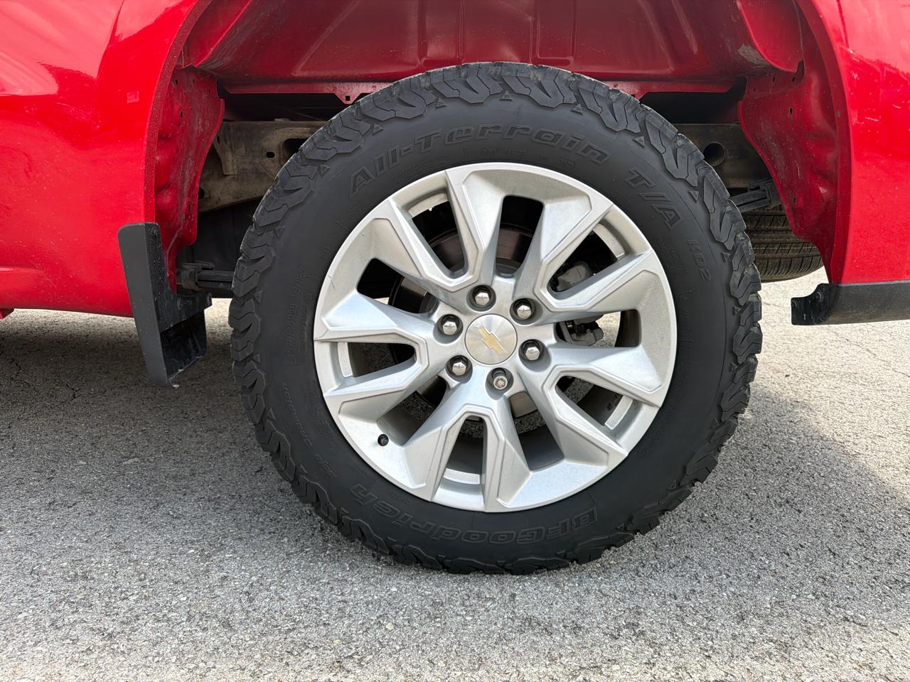 Chevrolet Silverado 1500 Custom Crew Cab 4WD 2022