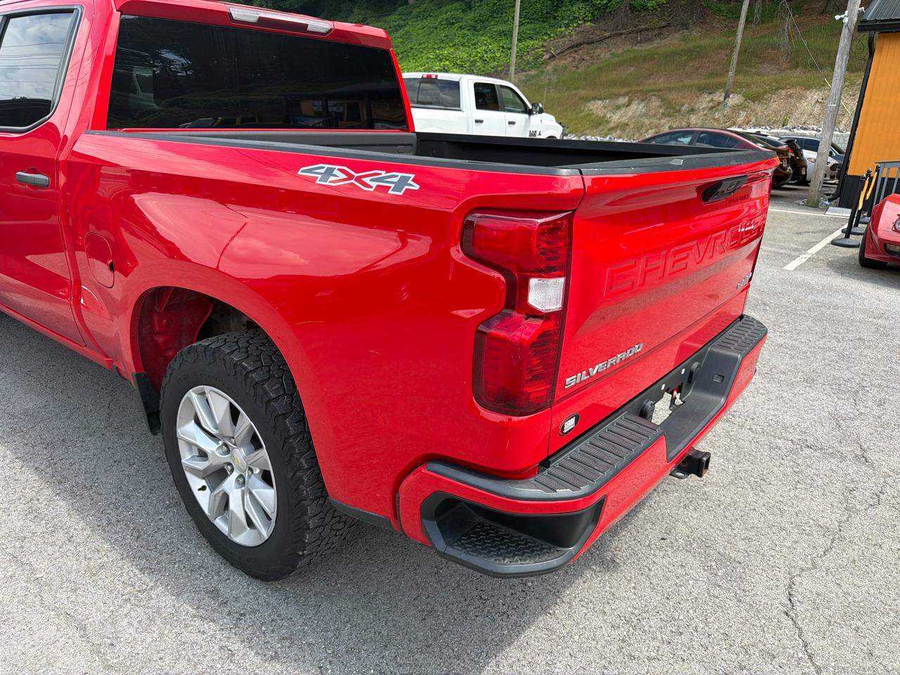 Chevrolet Silverado 1500 Custom Crew Cab 4WD 2022