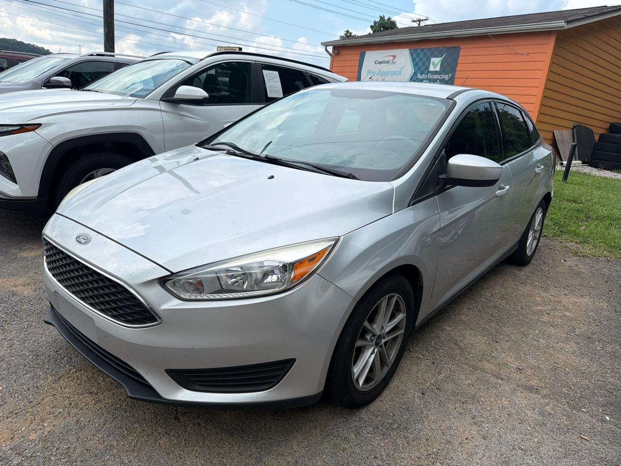 2018 Ford Focus SE Sedan