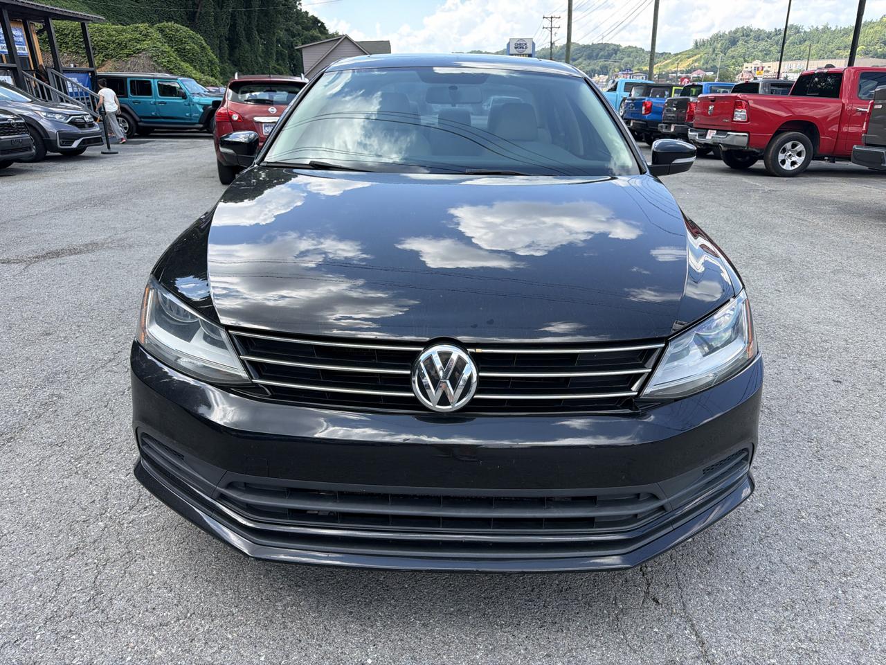 Volkswagen Jetta 1.4T SE 6A 2017