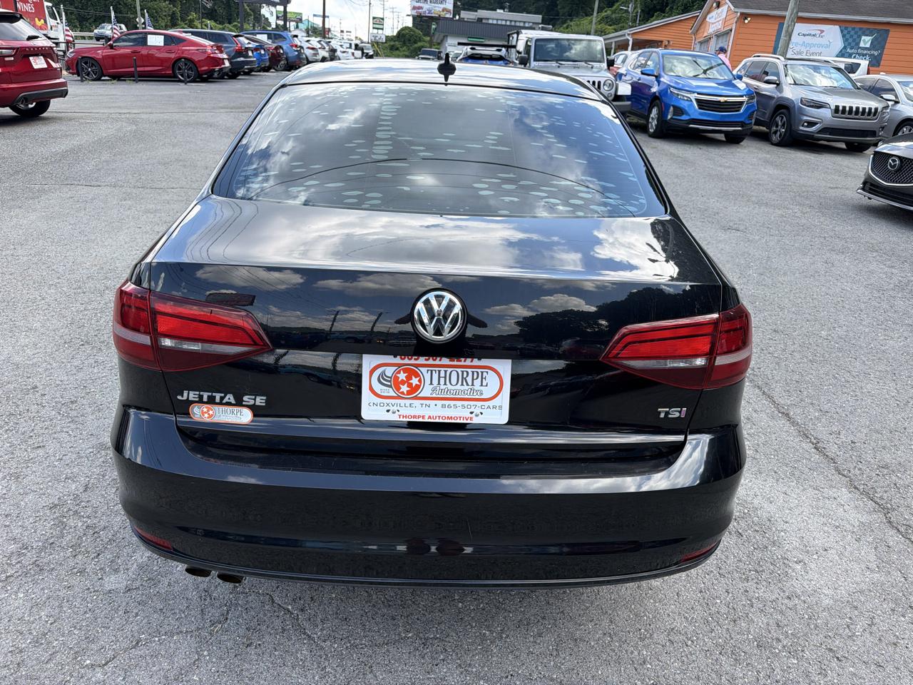 Volkswagen Jetta 1.4T SE 6A 2017