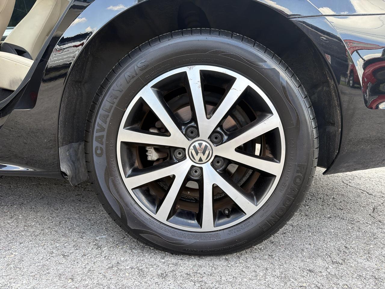 Volkswagen Jetta 1.4T SE 6A 2017