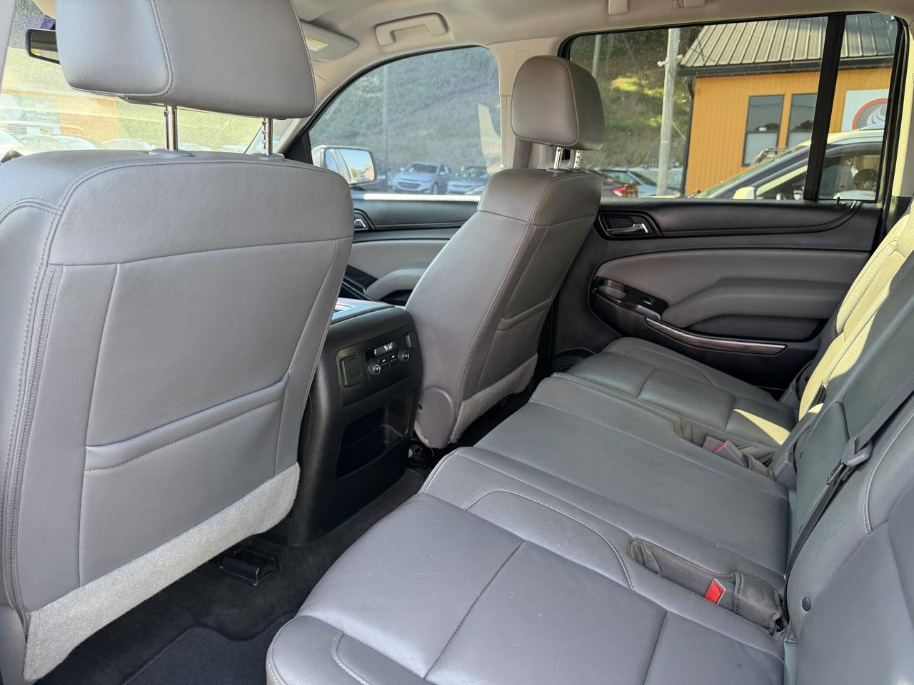 Chevrolet Suburban LT 2WD 2017