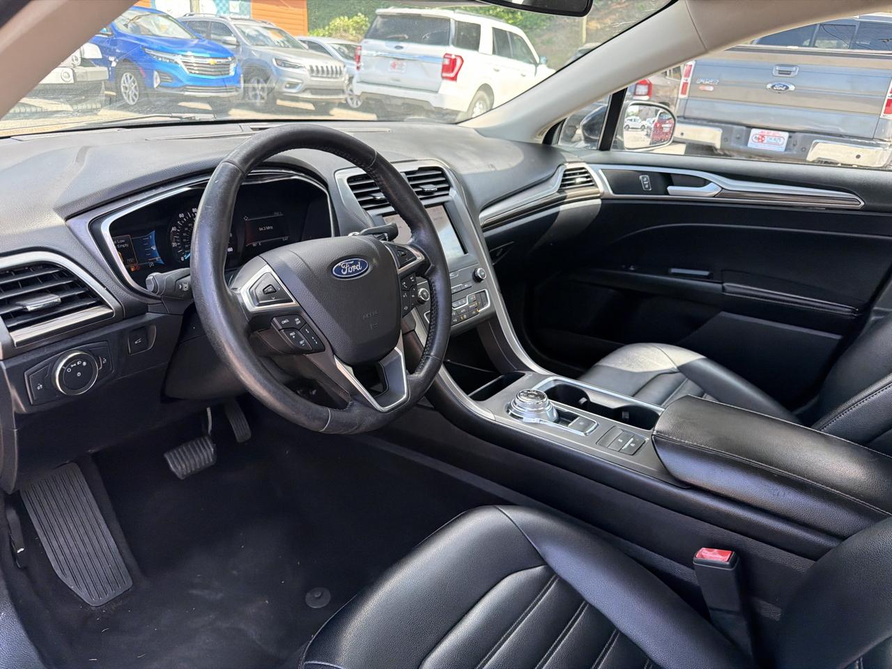 Ford Fusion SEL 2020