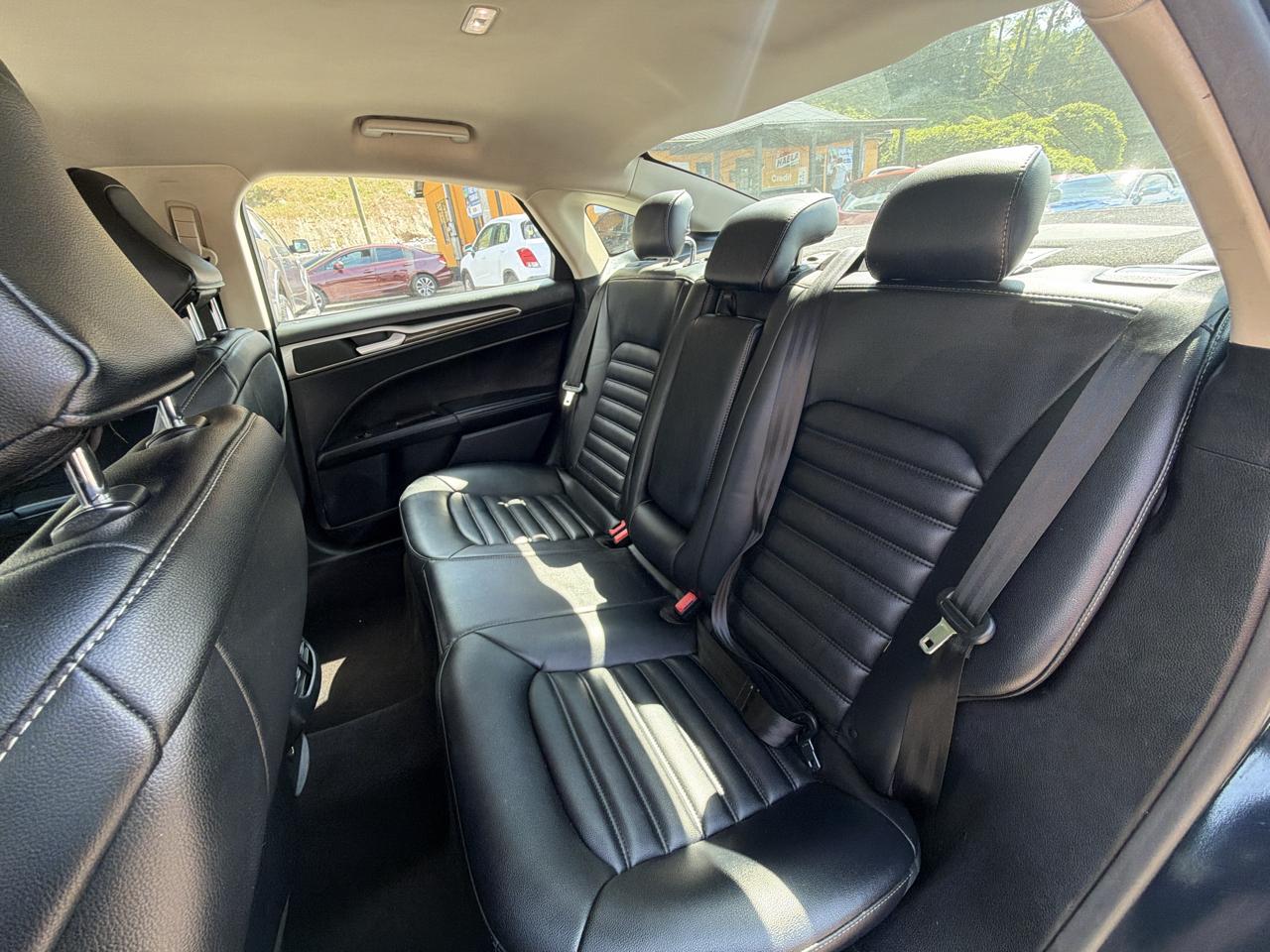 Ford Fusion SEL 2020