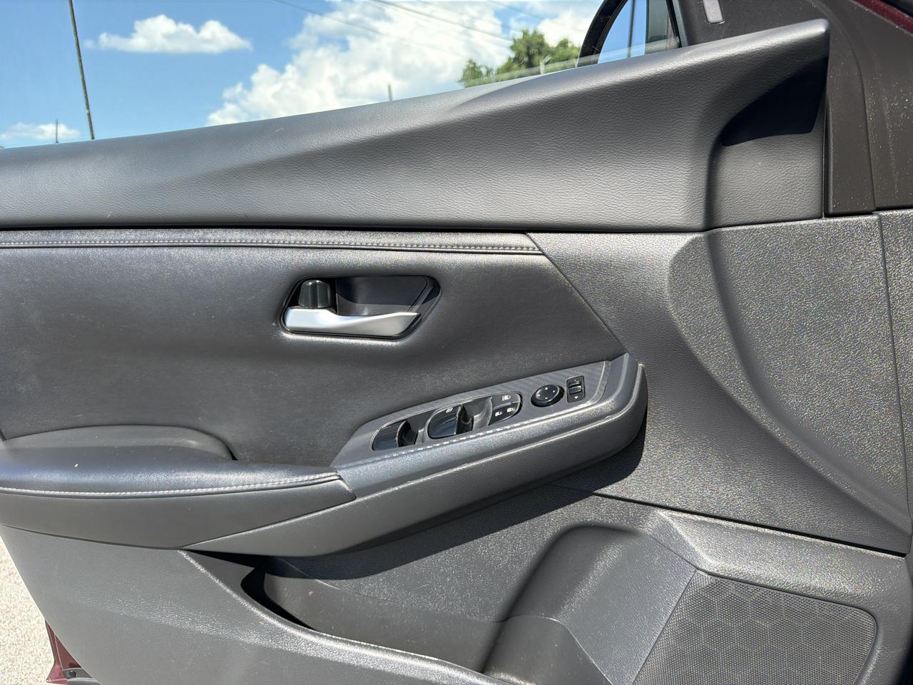 Nissan Sentra SV 2023