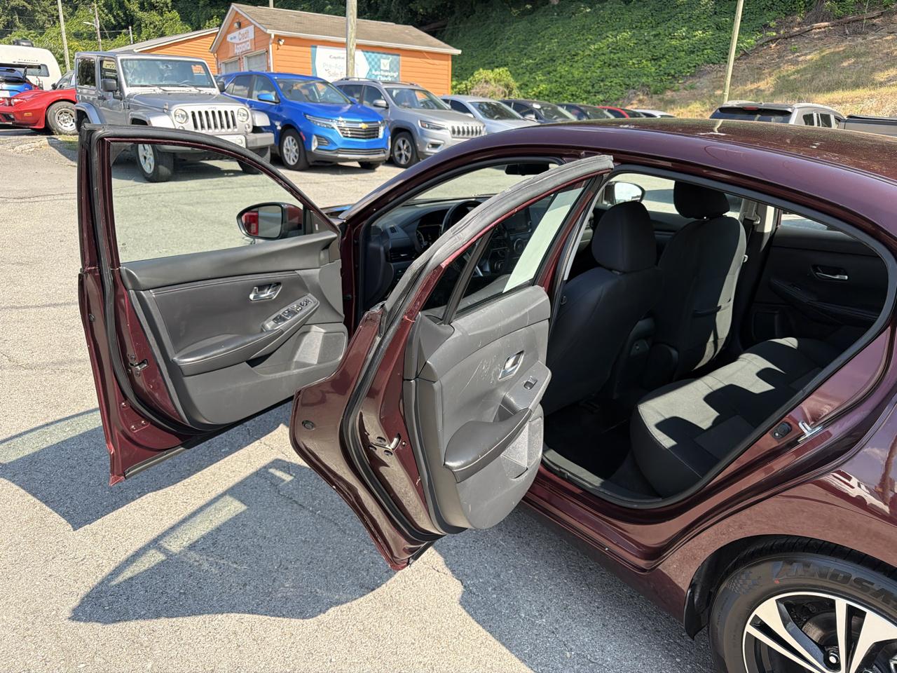 Nissan Sentra SV 2023