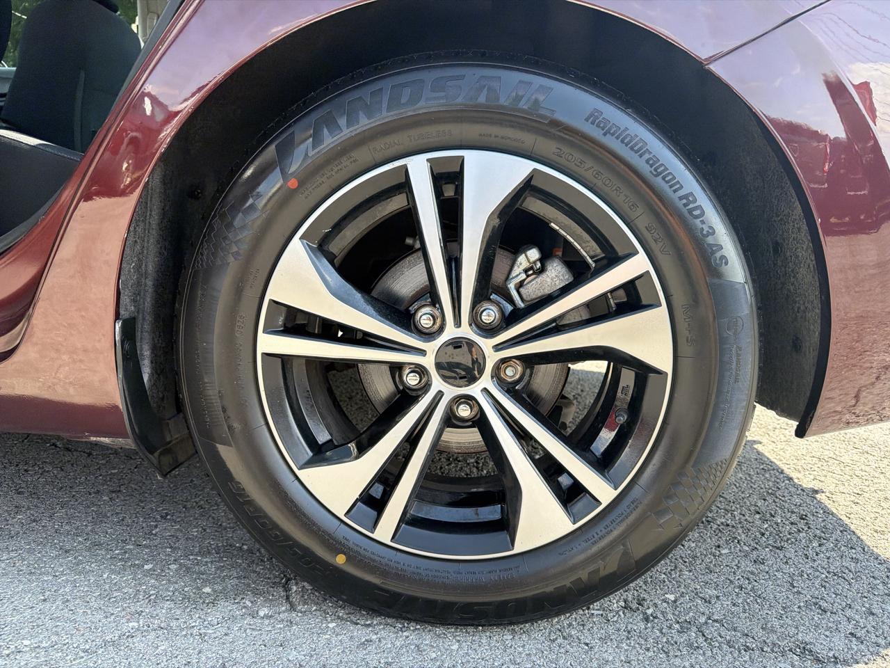 Nissan Sentra SV 2023