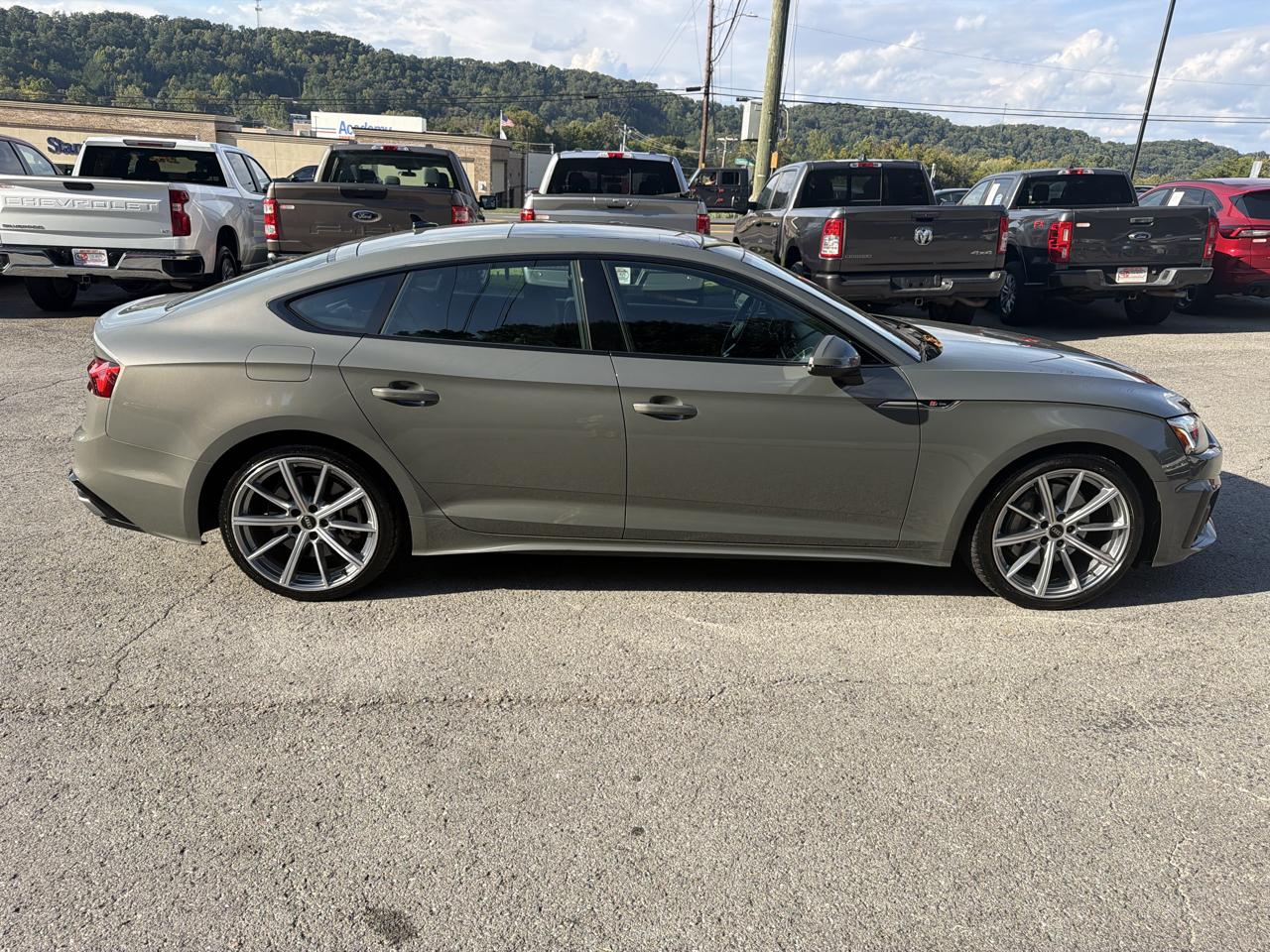 Audi A5 Premium Plus S line 45 TFSII quattro 2025