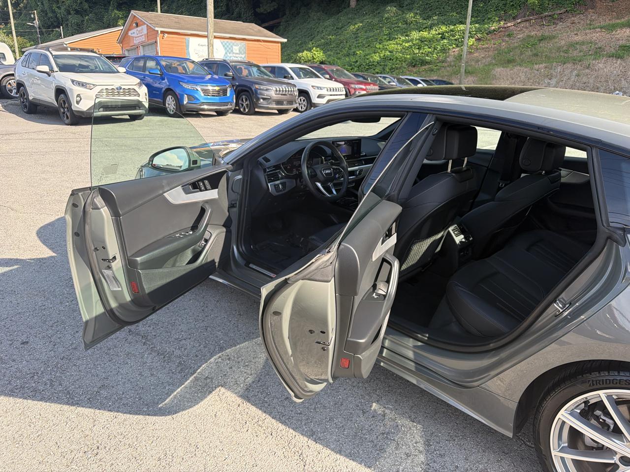 Audi A5 Premium Plus S line 45 TFSII quattro 2025