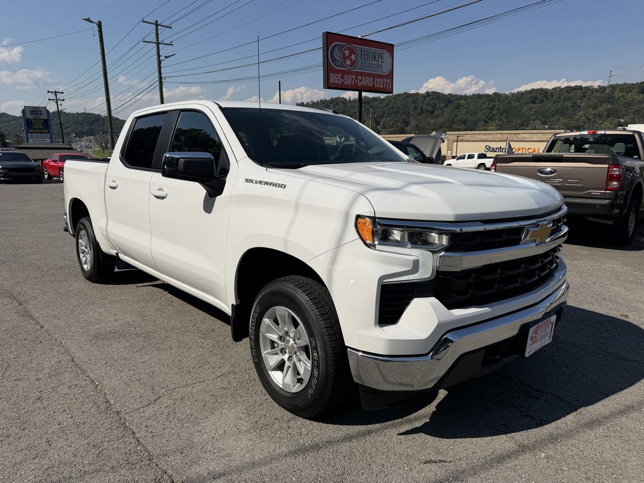 2025 Chevrolet Silverado 1500 LT Crew Cab 4WD