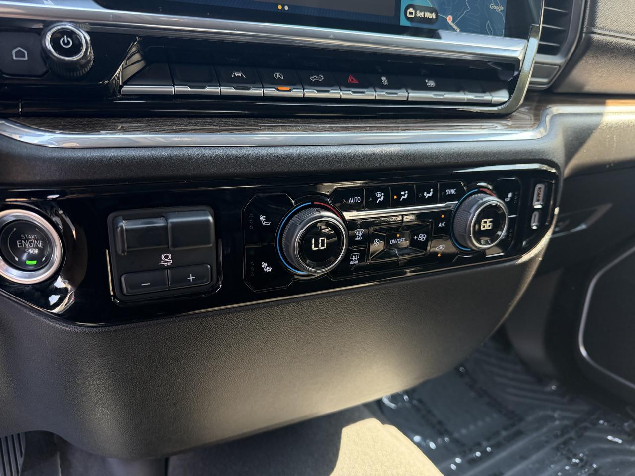 Chevrolet Silverado 1500 LT Crew Cab 4WD 2025