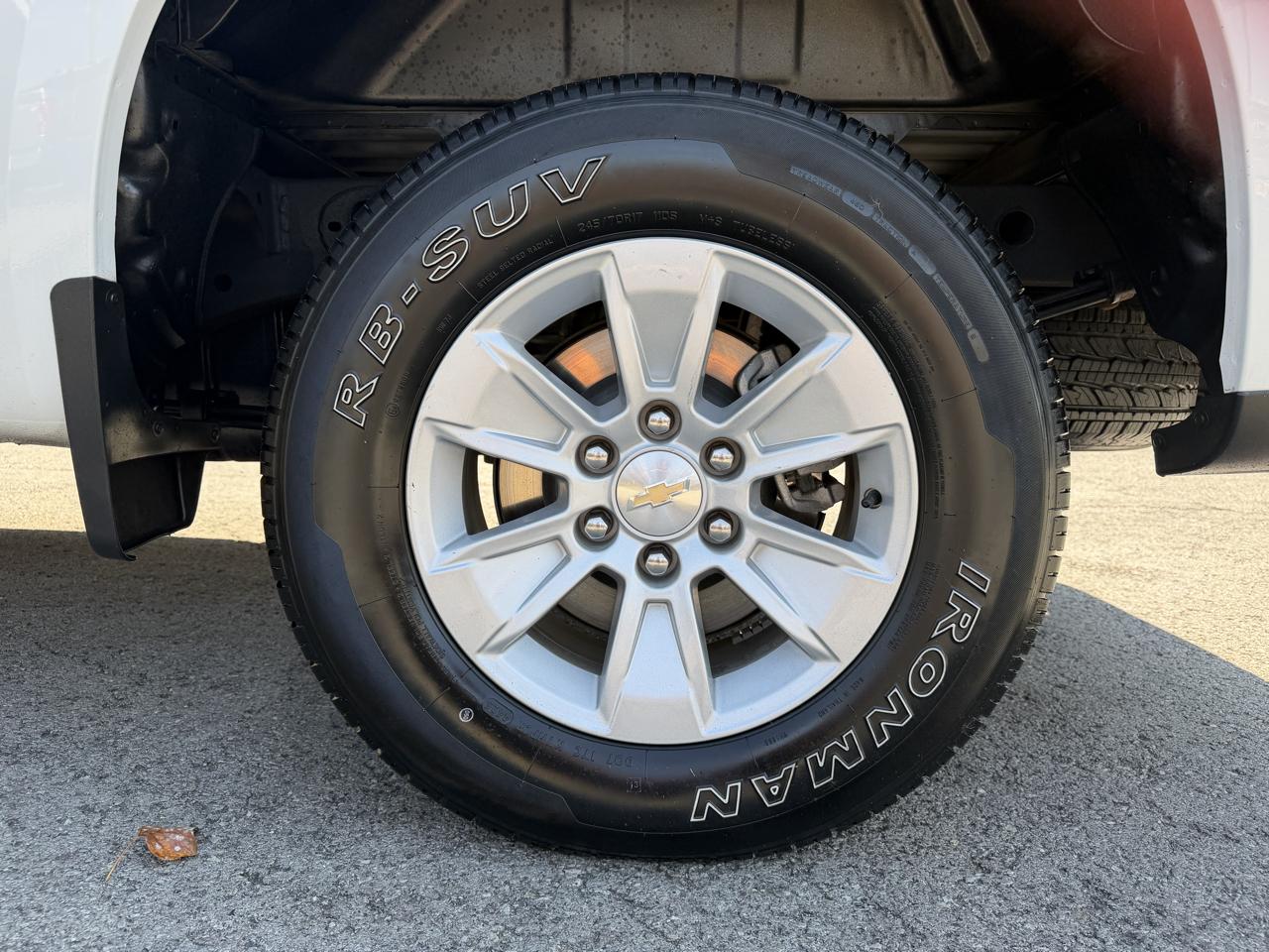 Chevrolet Silverado 1500 LT Crew Cab 4WD 2025