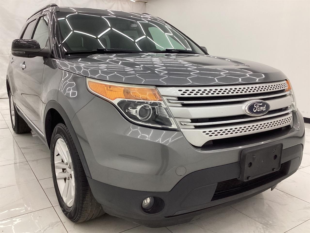 Ford Explorer 4WD 4dr XLT 2013