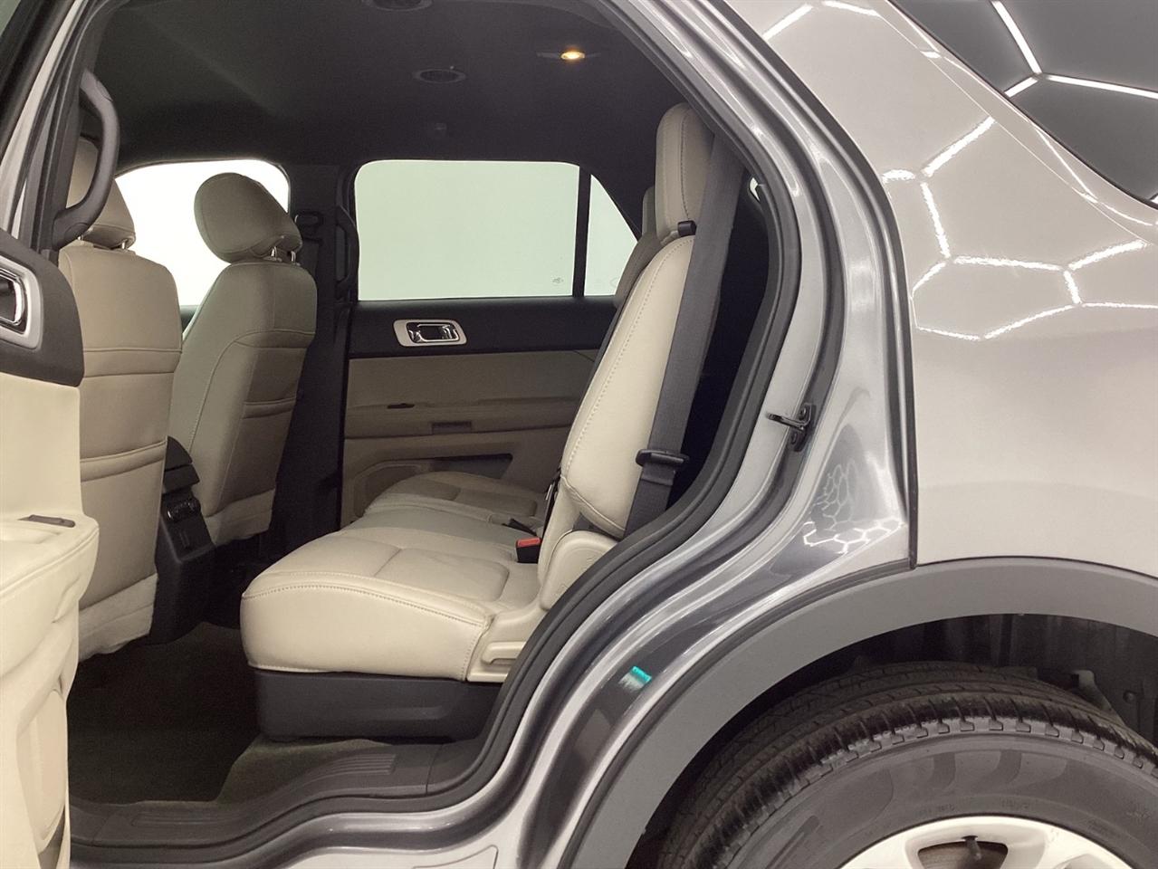 Ford Explorer 4WD 4dr XLT 2013