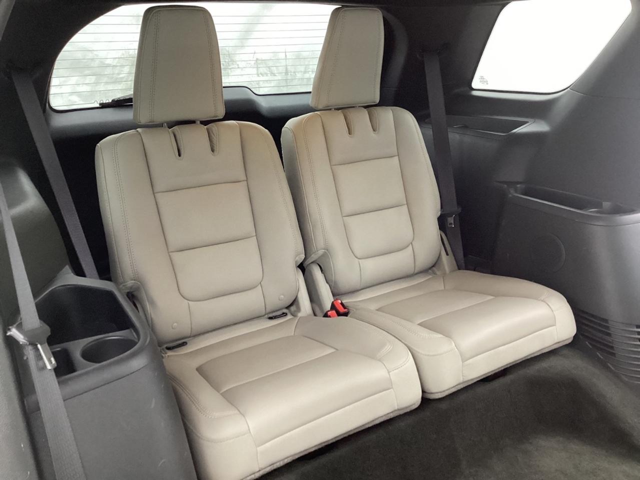 Ford Explorer 4WD 4dr XLT 2013