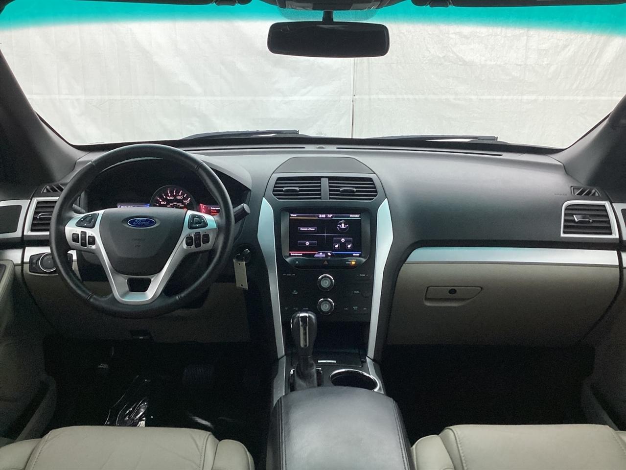 Ford Explorer 4WD 4dr XLT 2013