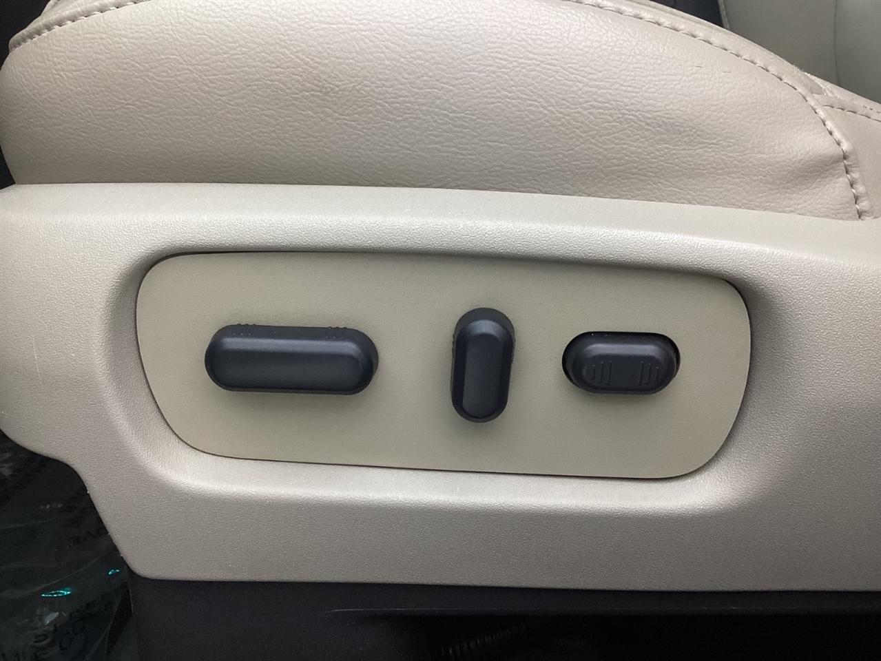 Ford Explorer 4WD 4dr XLT 2013