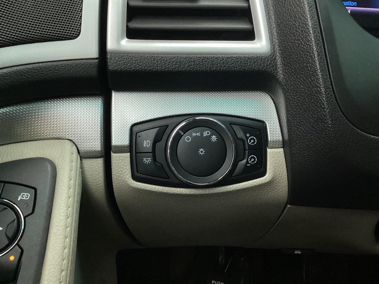 Ford Explorer 4WD 4dr XLT 2013