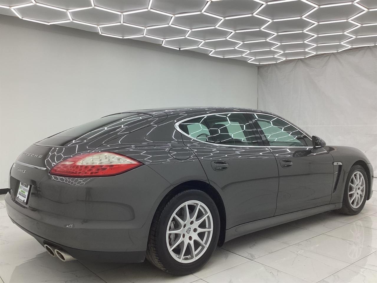 Porsche Panamera 4dr HB 4S 2013