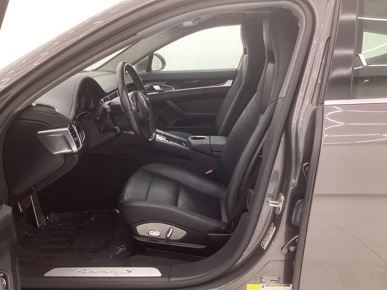 Porsche Panamera 4dr HB 4S 2013