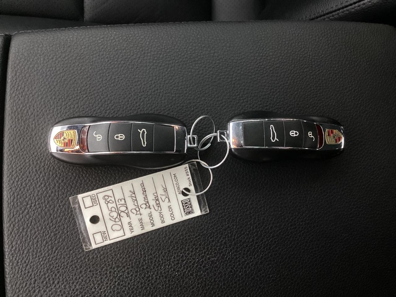 Porsche Panamera 4dr HB 4S 2013